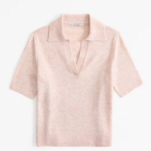Abercrombie & Fitch Notch Neck Sweater Tee